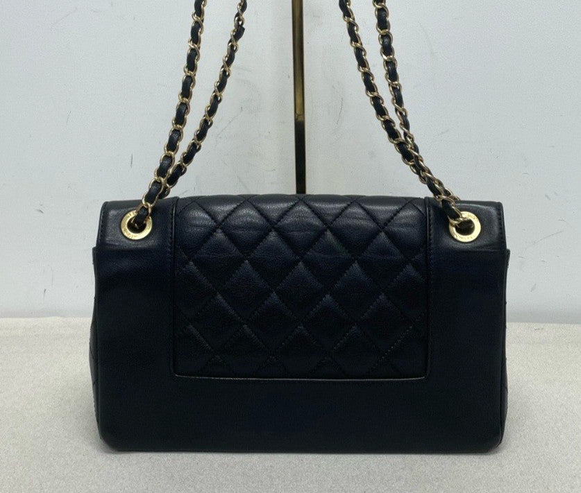Chanel Classic Flap GM Chain Shoulder Bag Crossbody Black Gold Women Diamond