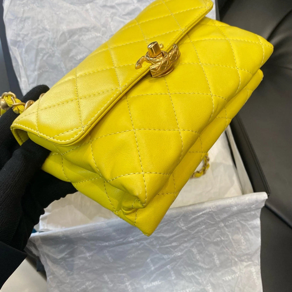 Chanel Calfskin Chain Top Handle Crossbody Diamond Yellow Gold Women Classic
