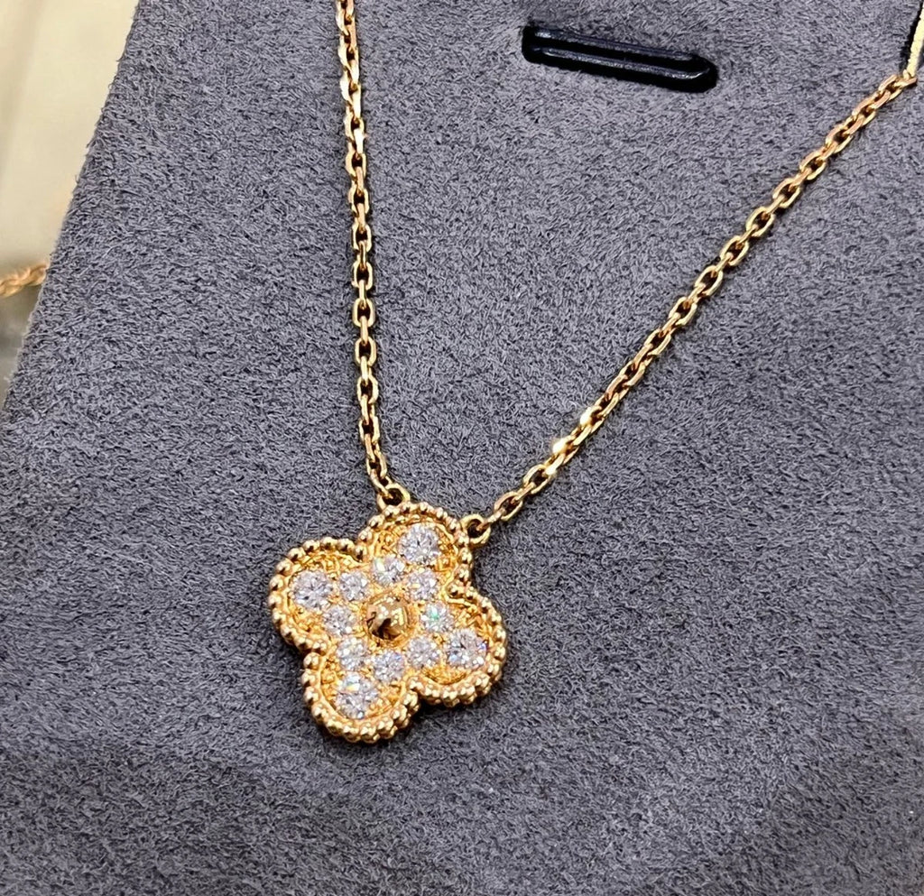 Van Cleef &amp; Arpels Vintage Alhambra 18K Yellow Gold Pendant Necklace 12 Diamonds