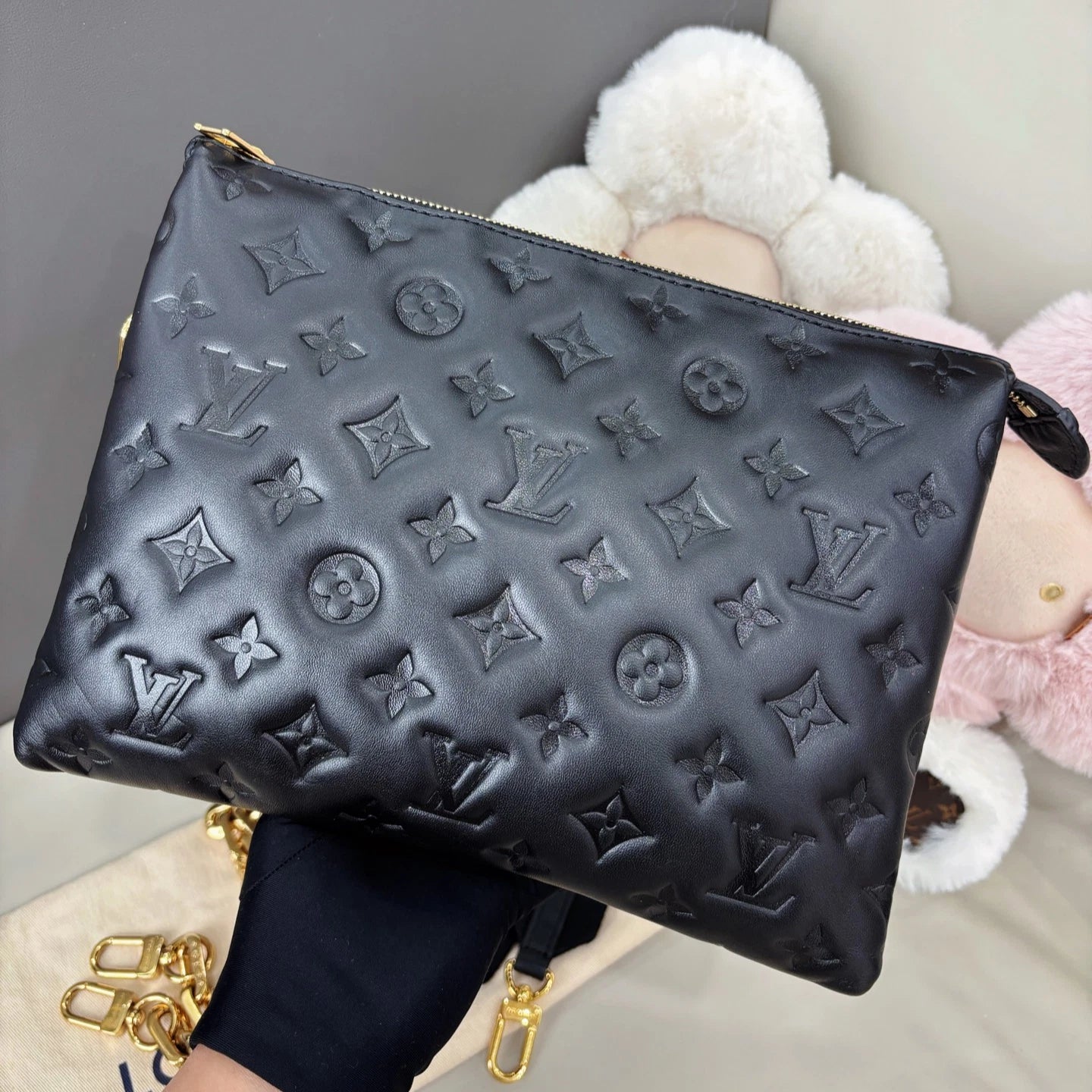 Louis Vuitton Coussin PM Chain Shoulder Crossbody Black Gold Women Classic