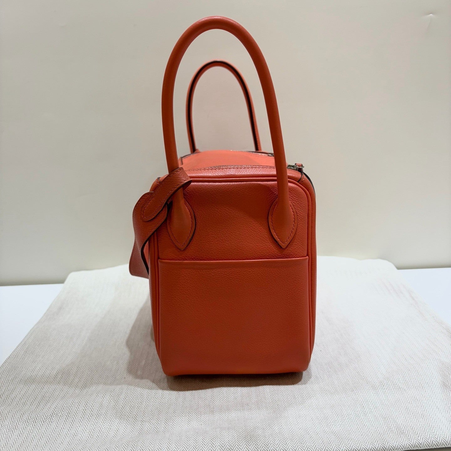 Hermes Lindy26 Top Handle Shoulder Bag Orange Silver Women Classic Fashion