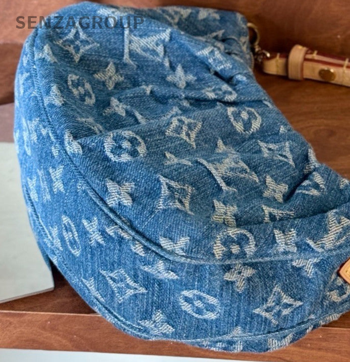 Louis Vuitton Monogram Shoulder Bag Blue Gold Zip Closure Women Classic