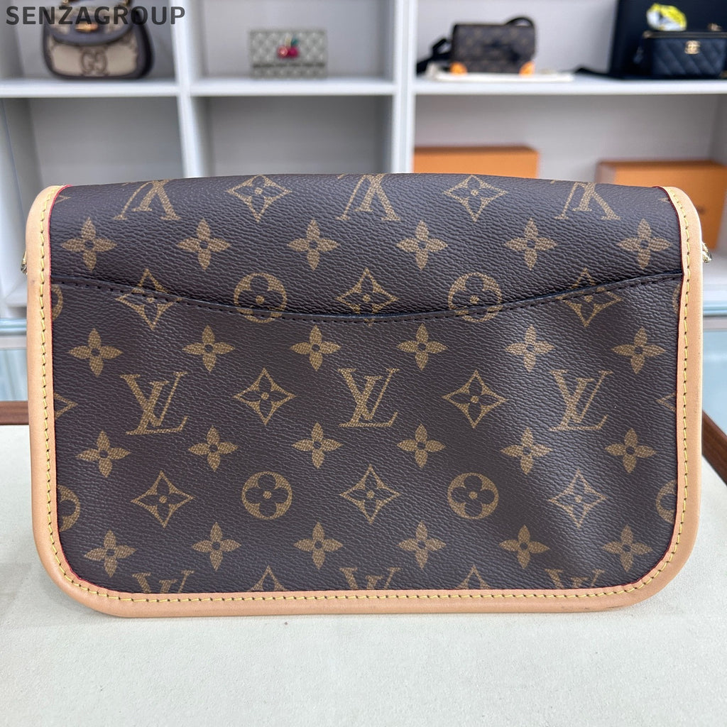 Louis Vuitton Monogram Fendi Baguette Shoulder Crossbody Bag Brown Women