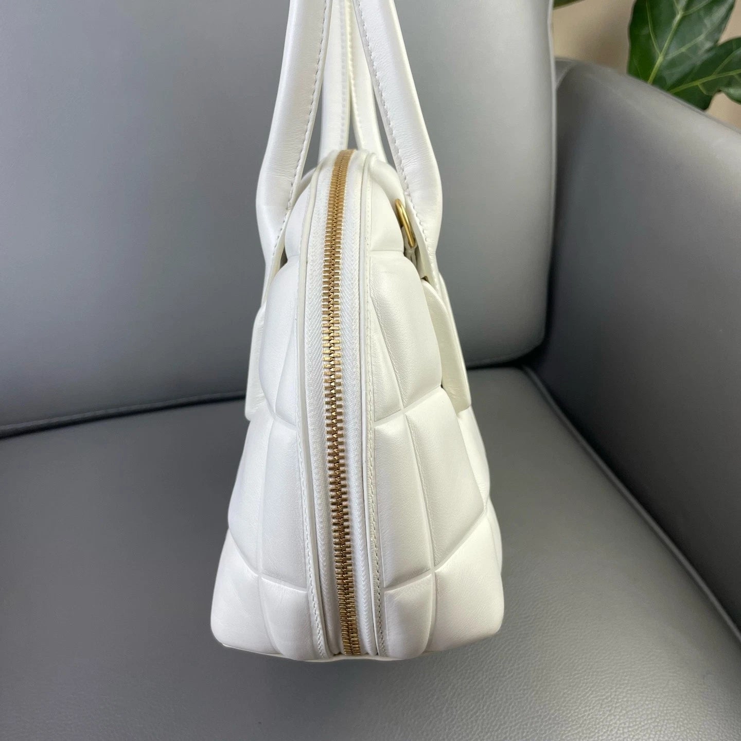 Bottega Veneta Swoop Shell Calfskin Crossbody Handbag For Women