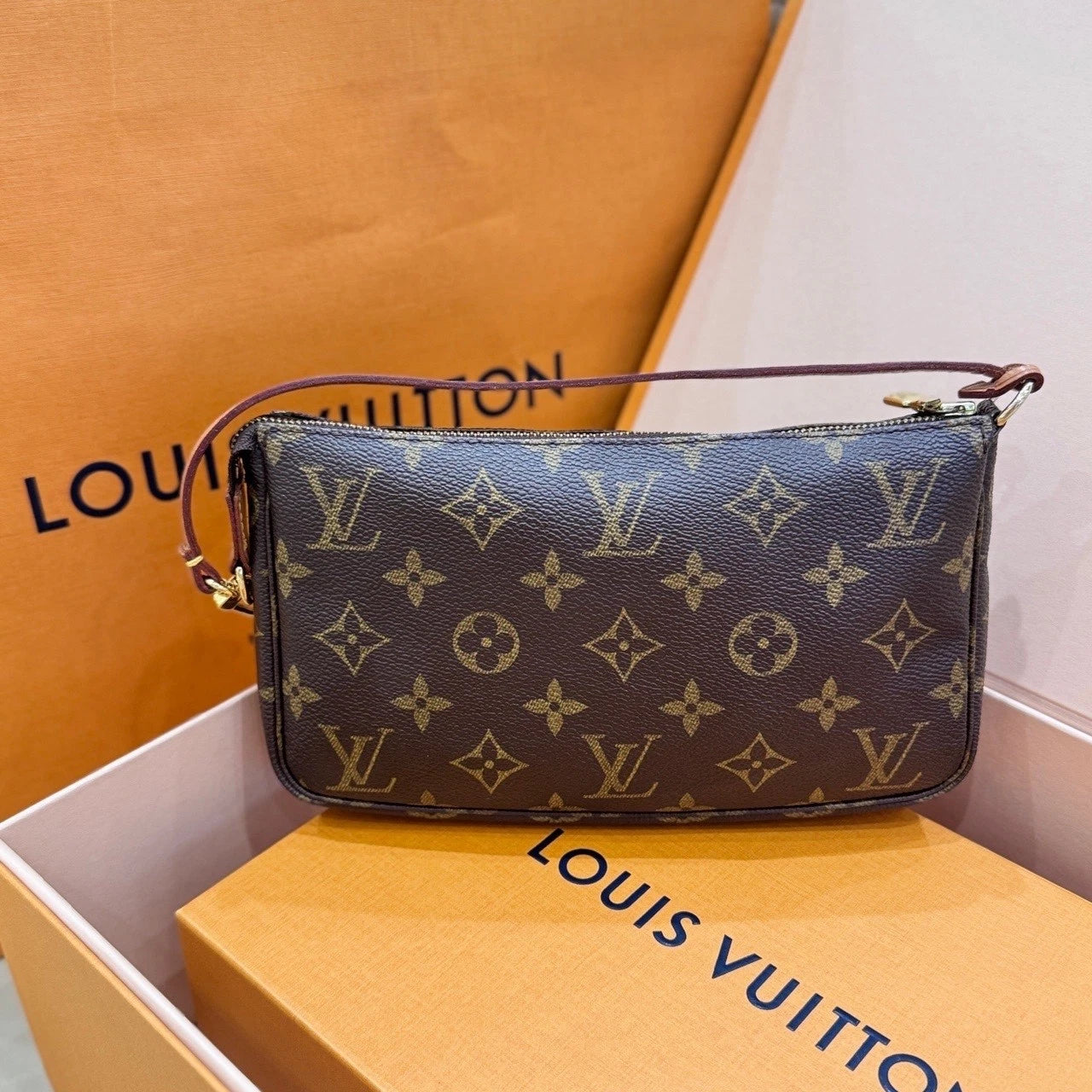 Louis Vuitton Vintage Monogram Canvas Shoulder Bag For Women