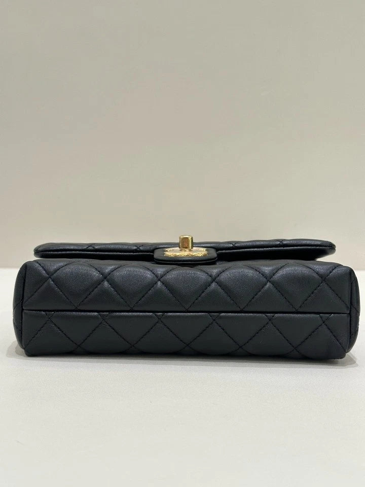 CHANEL CF Chain Shoulder Bag Crossbody For Women