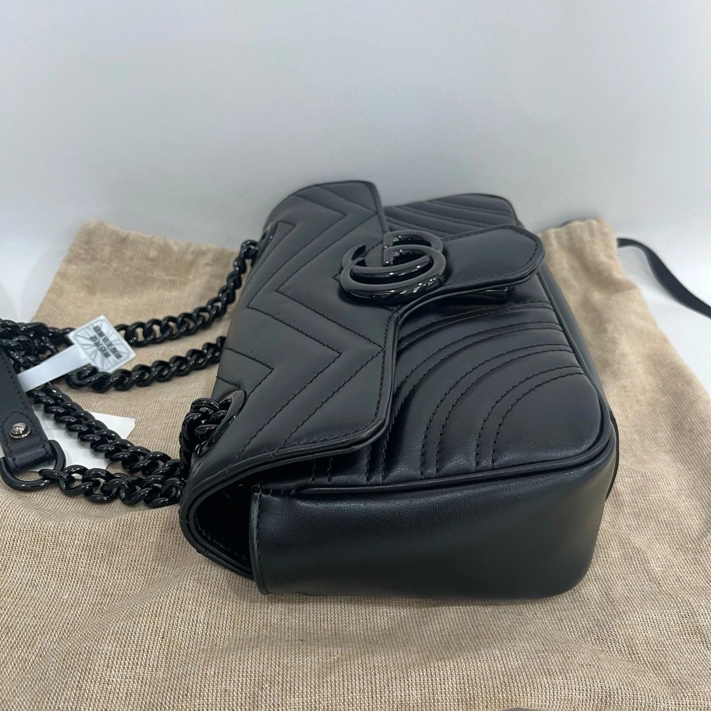 Gucci Marmont22 Black Leather Shoulder Bag For Women