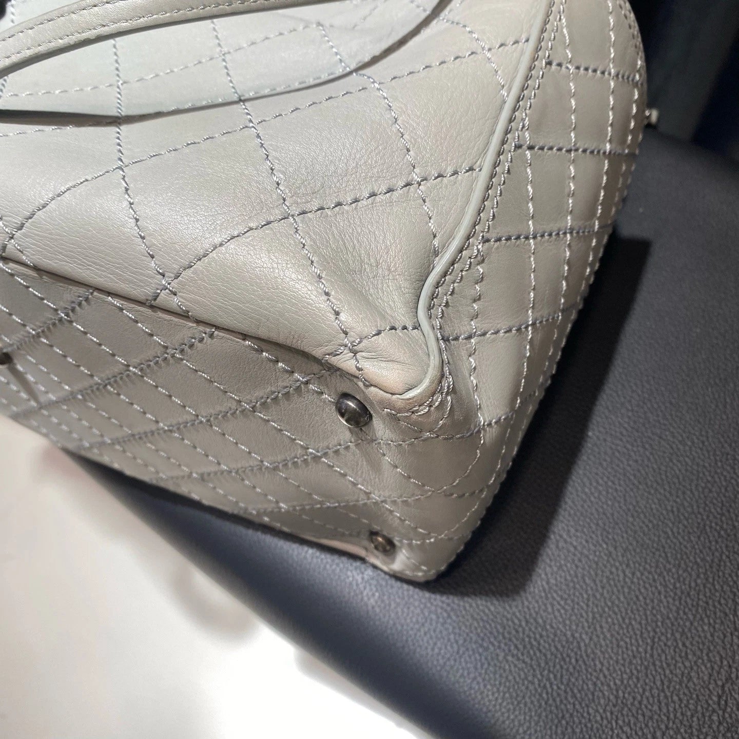 Chanel Diamond Calfskin Tote Chain Top Handle Shoulder Bag White Silver