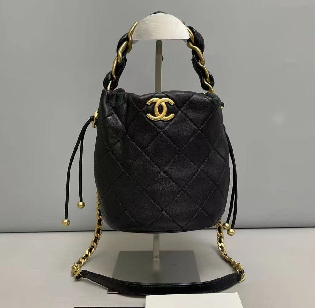 Chanel Diamond Bucket Calfskin Tophandle Bag Shoulder Bag Black Claasic