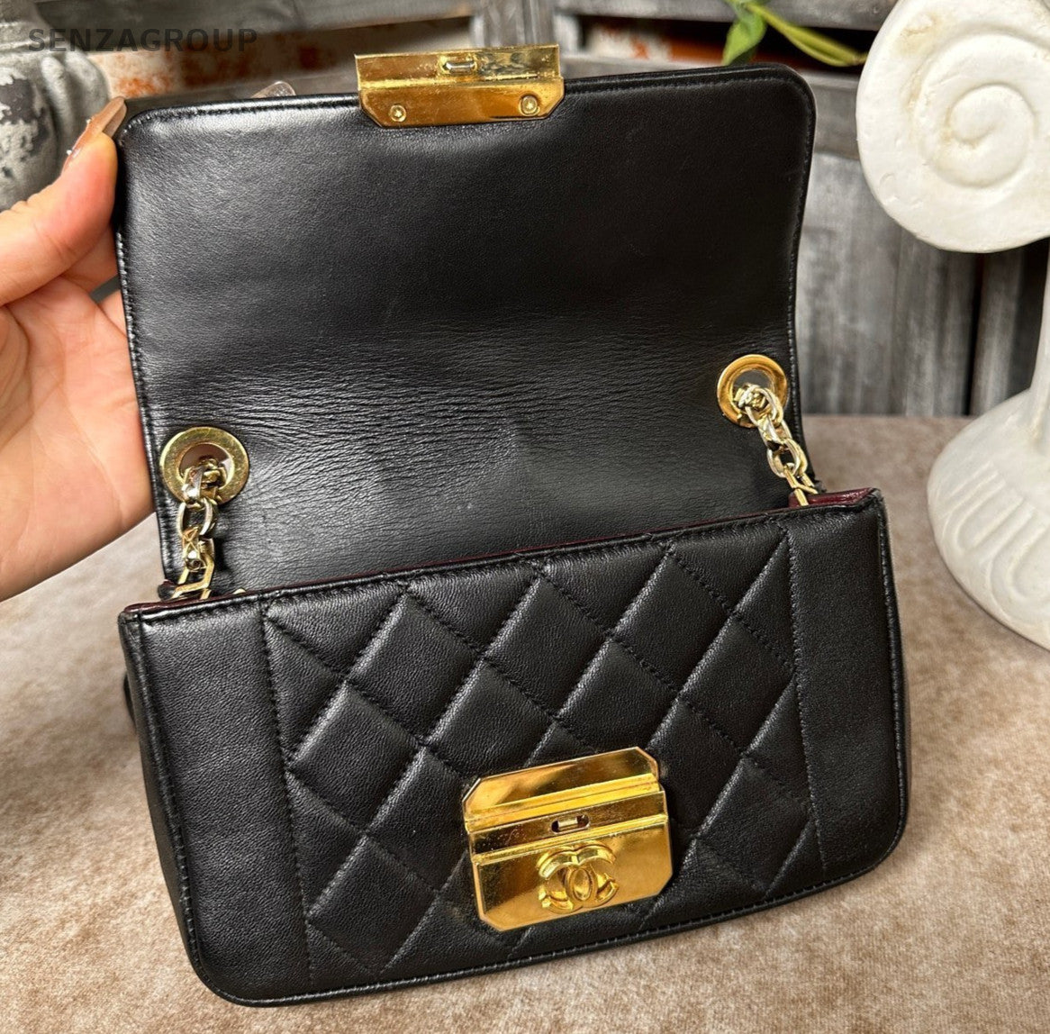 Chanel Diamond Mini Lambskin Chain Shoulder Bag Crossbody Black Gold Women
