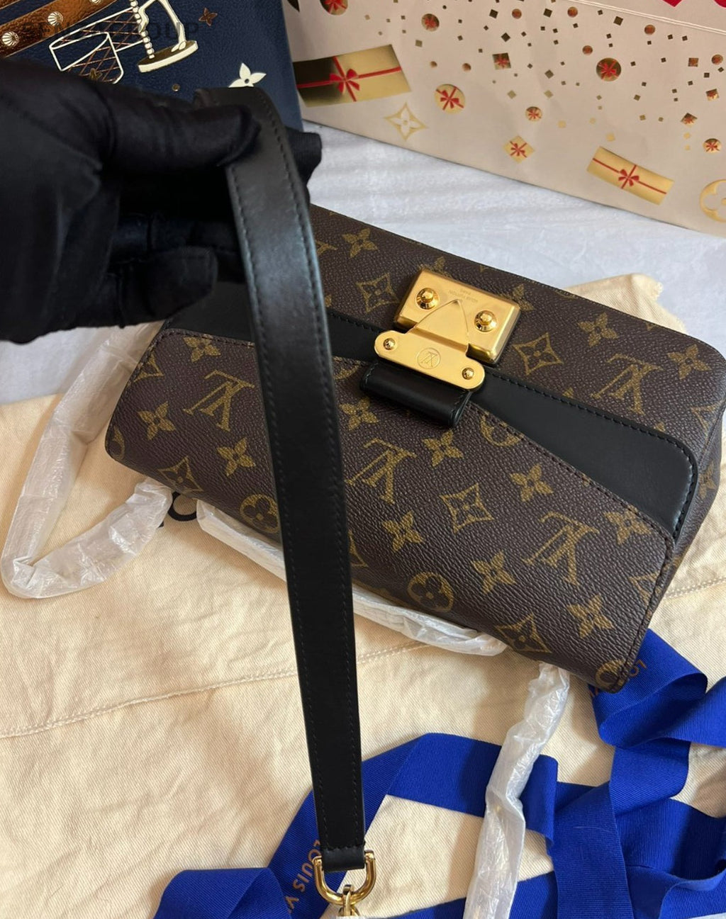 Louis Vuitton Marceau Monogram Chain Shoulder bag Crossbody Chip Version Women