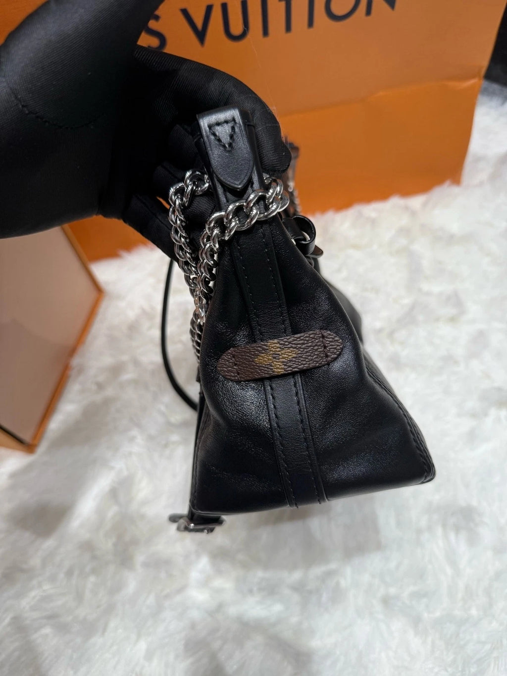 Louis Vuitton Carryall Black Shoulder Bag Tote Bag Excellent