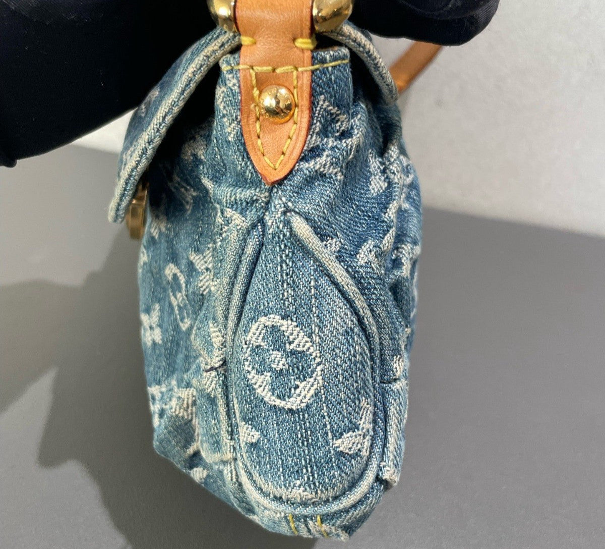 Louis Vuitton Monogram Vintage Shoulder Bag Blue Gold Women Classic
