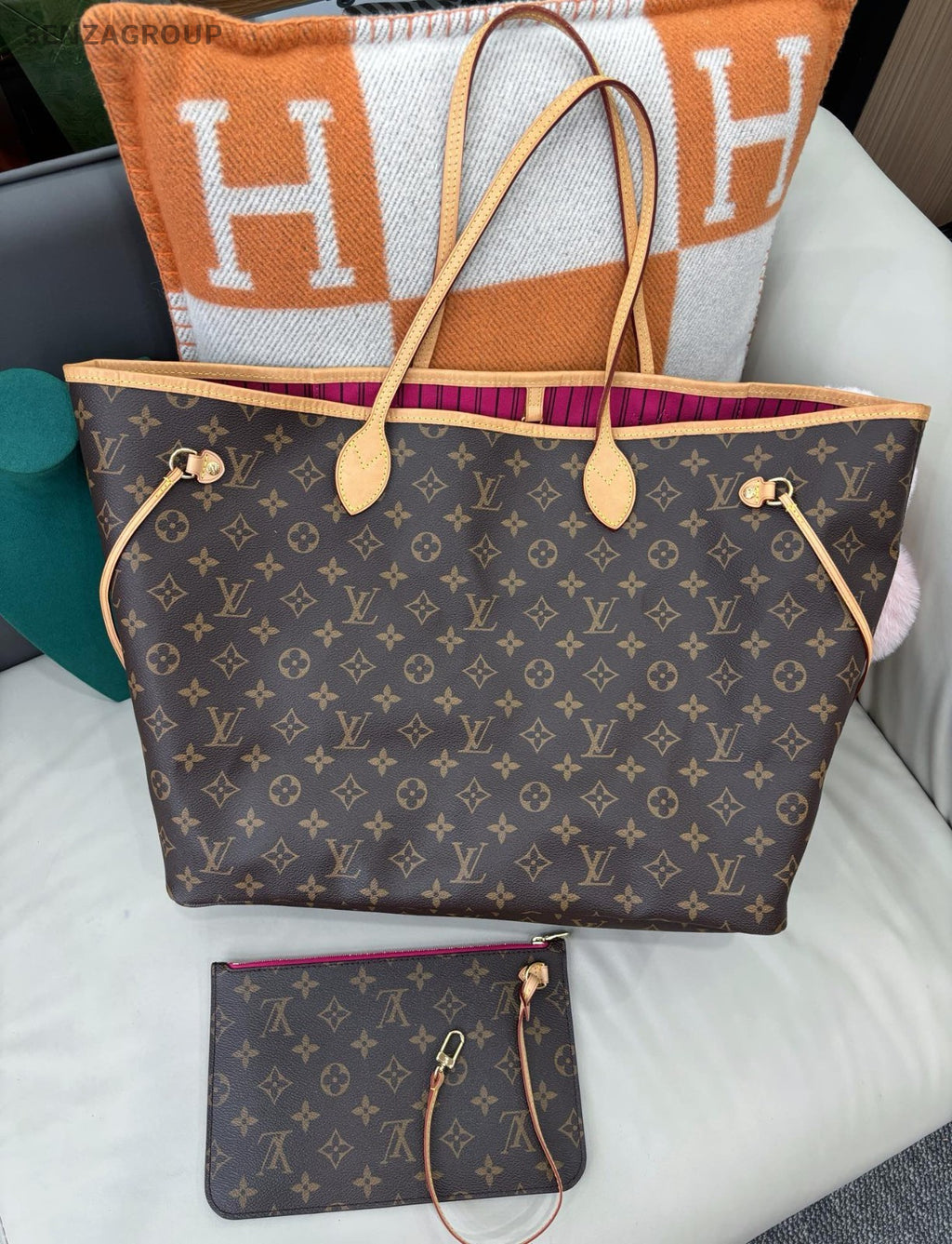 Louis Vuitton Neverfull GM Monogram Shoulder Bag Brown Gold Women Classic