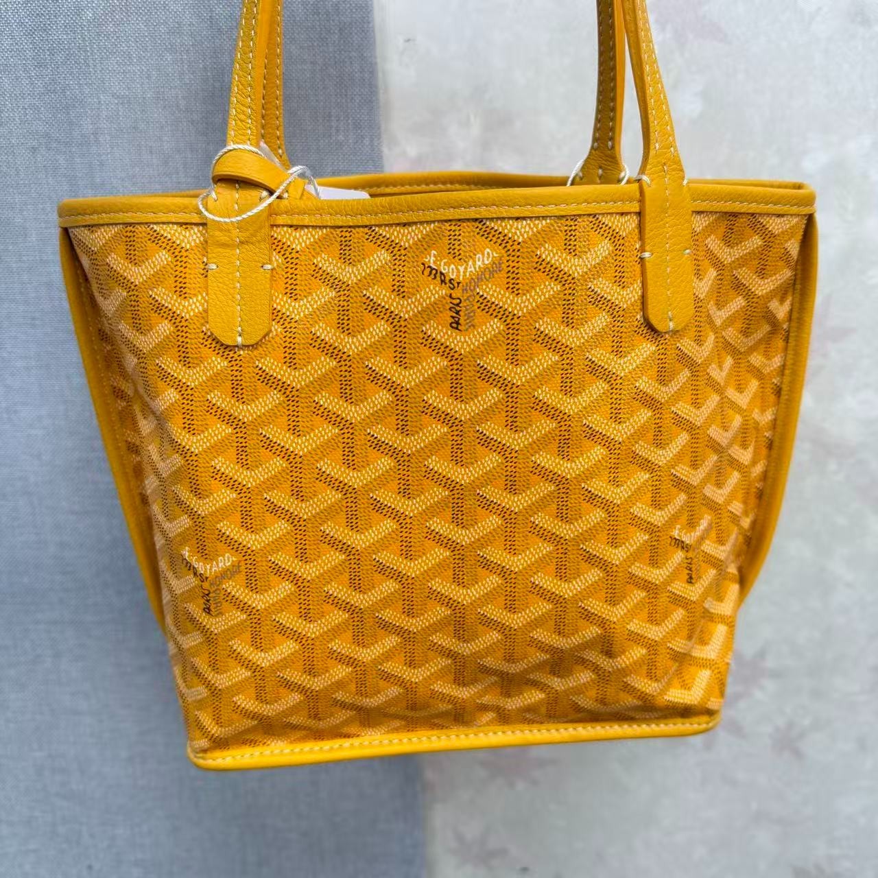 2591501 Goyard Anjou Tote PM Yellow Canvas