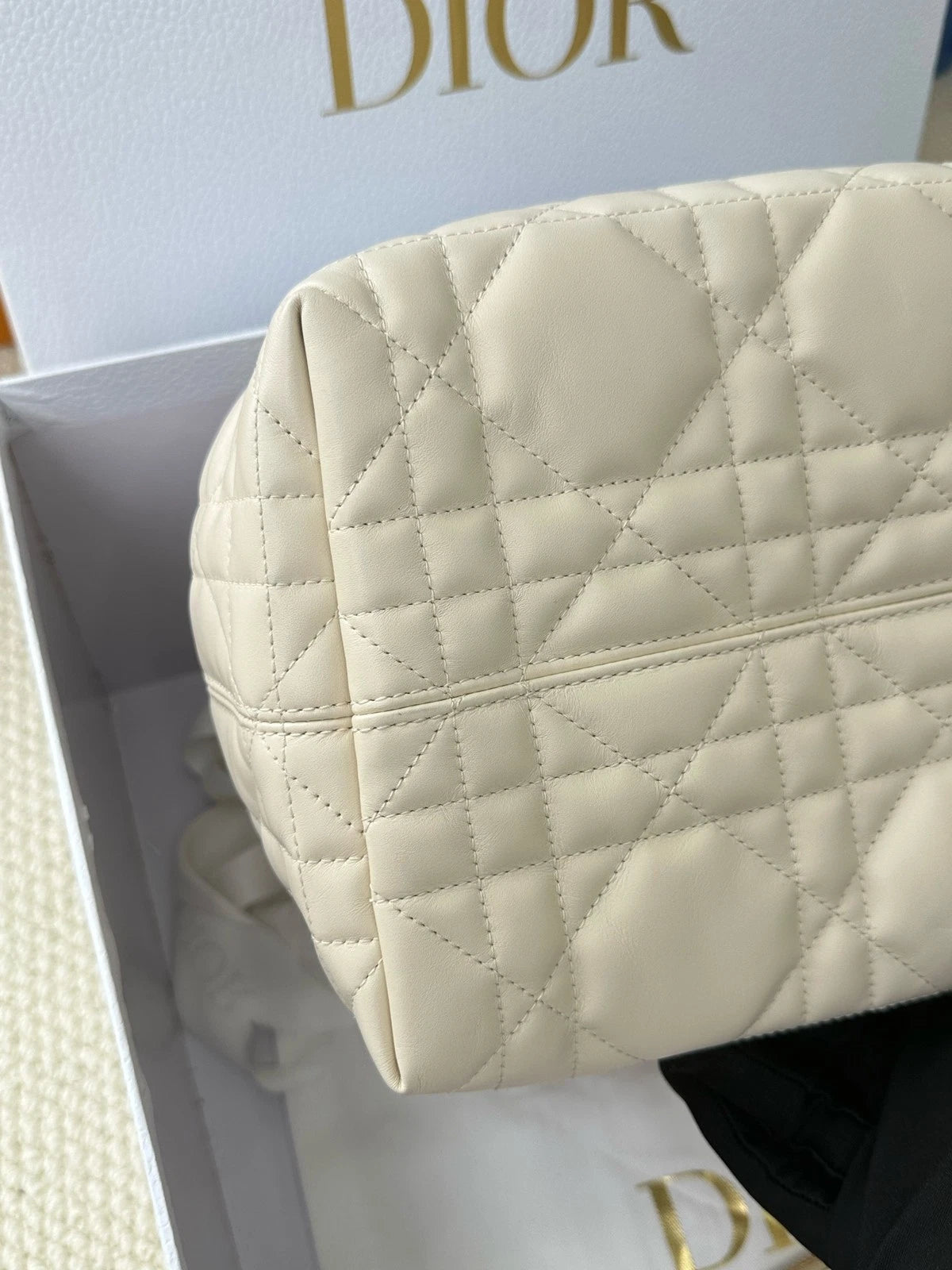 Dior Toujours Medium Canvas White Tote Bag For Women
