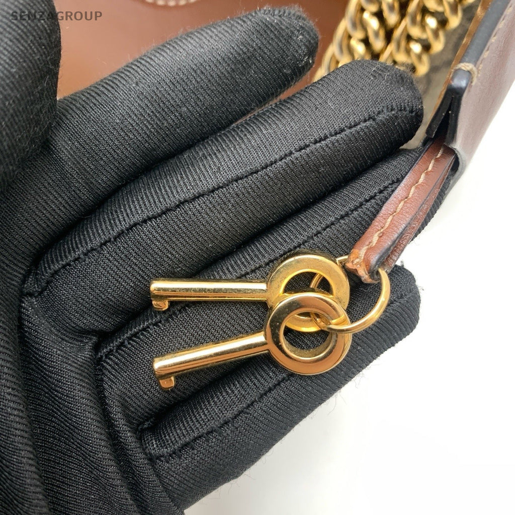Gucci  Padlock Chain Shoulder Bag Crossbody Beige Black Gold Women Classic