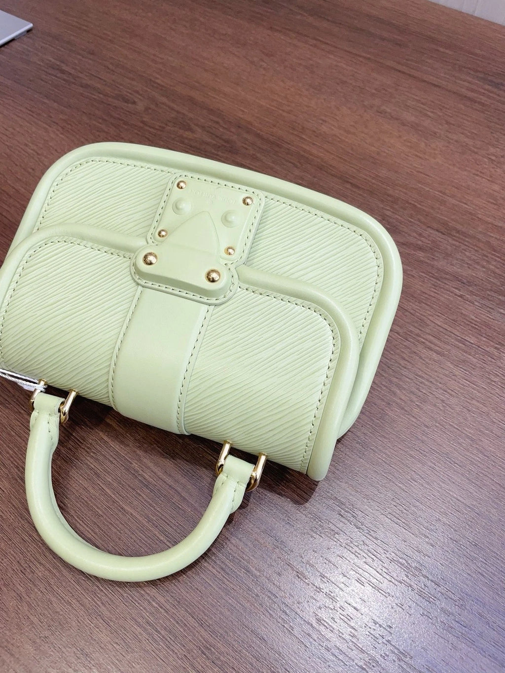 Louis Vuitton Hide And Seek Messenger Bag Daily Casual Avocado Green Epi