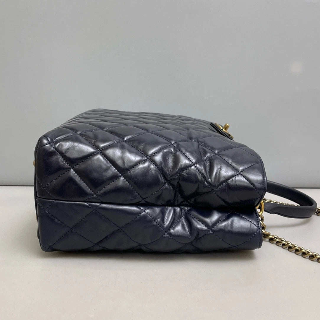 Chanel Calfskin Tote Chain Shoulder Bag Top Handle Bag Diamond Women Classic