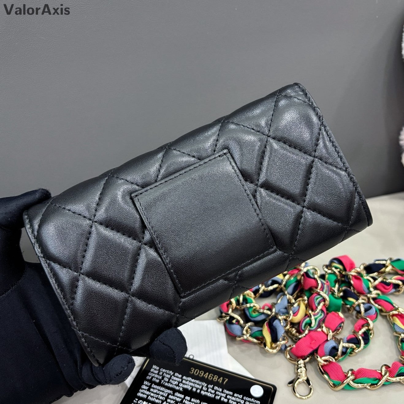 Chanel Diamond Lambskin Chain Crossbody Black Gold Women Classic