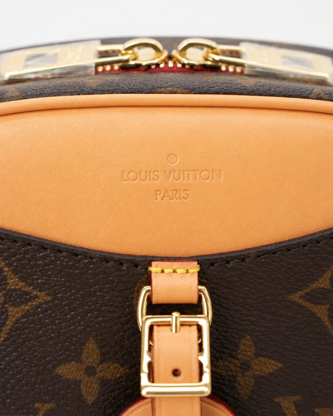 Louis Vuitton Deauville Monogram Canvas Shoulder Bag Crossbody Excellent