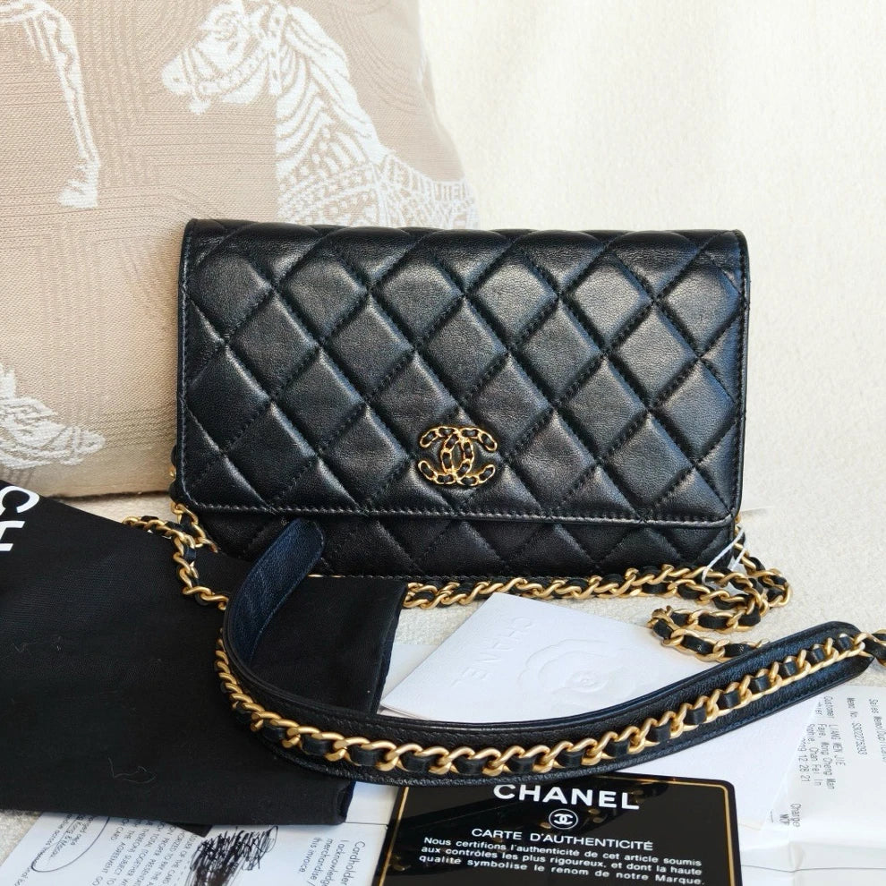 Chanel 19Bag WOC Lambskin Chain Shoulder Crossbody Black Gold Women Classic