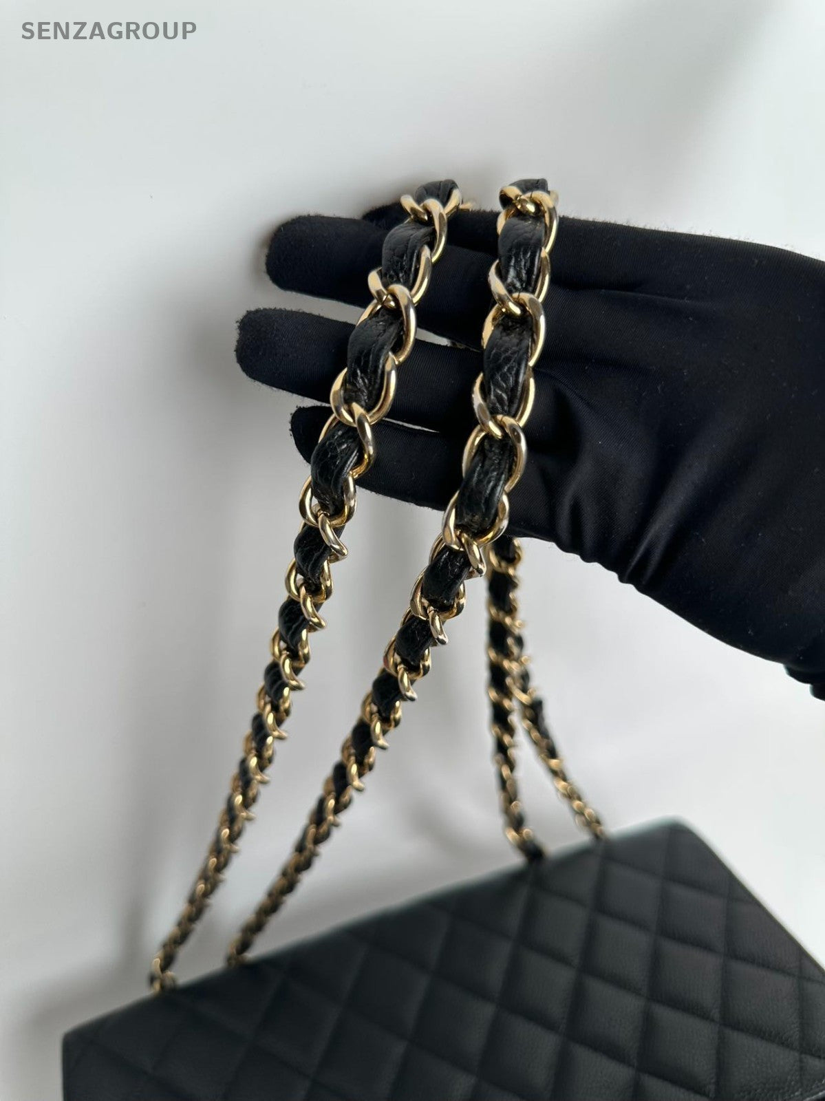 Chanel Classic Flap GM Chain Shoulder Bag Crossbody Black Gold Women Fashion