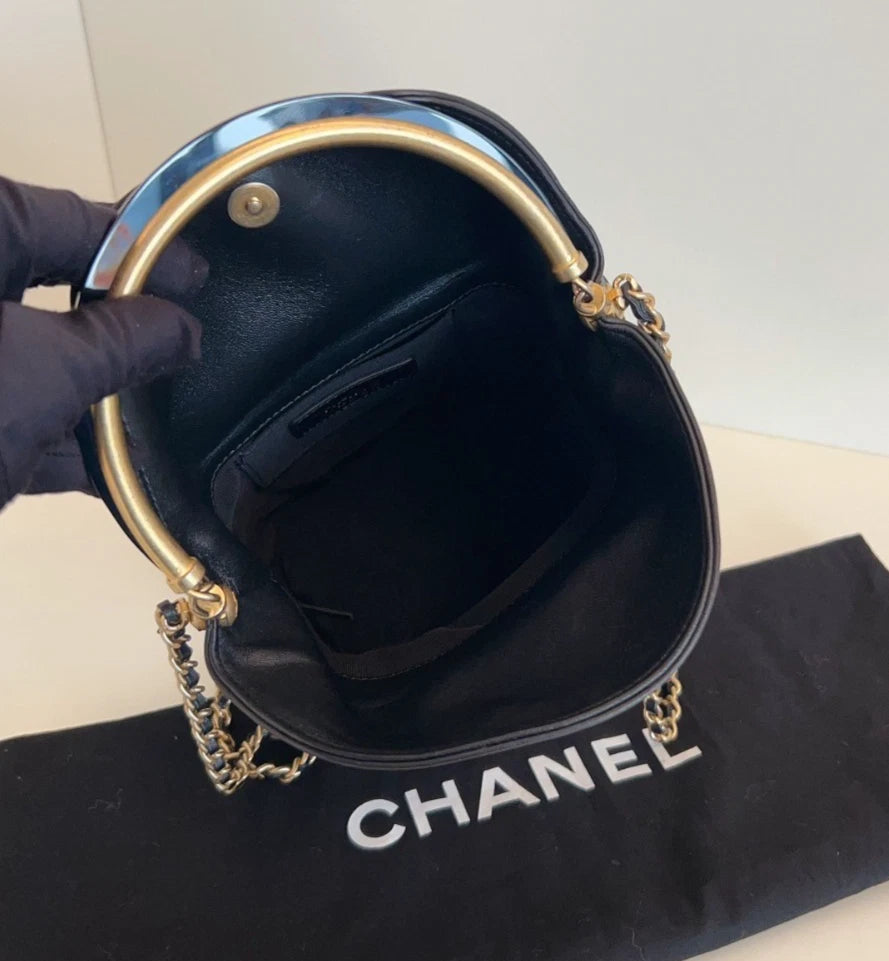 Chanel Paris-Hamburg Chevron Bucket TopHandle Bag Shoulder Bag Black Women