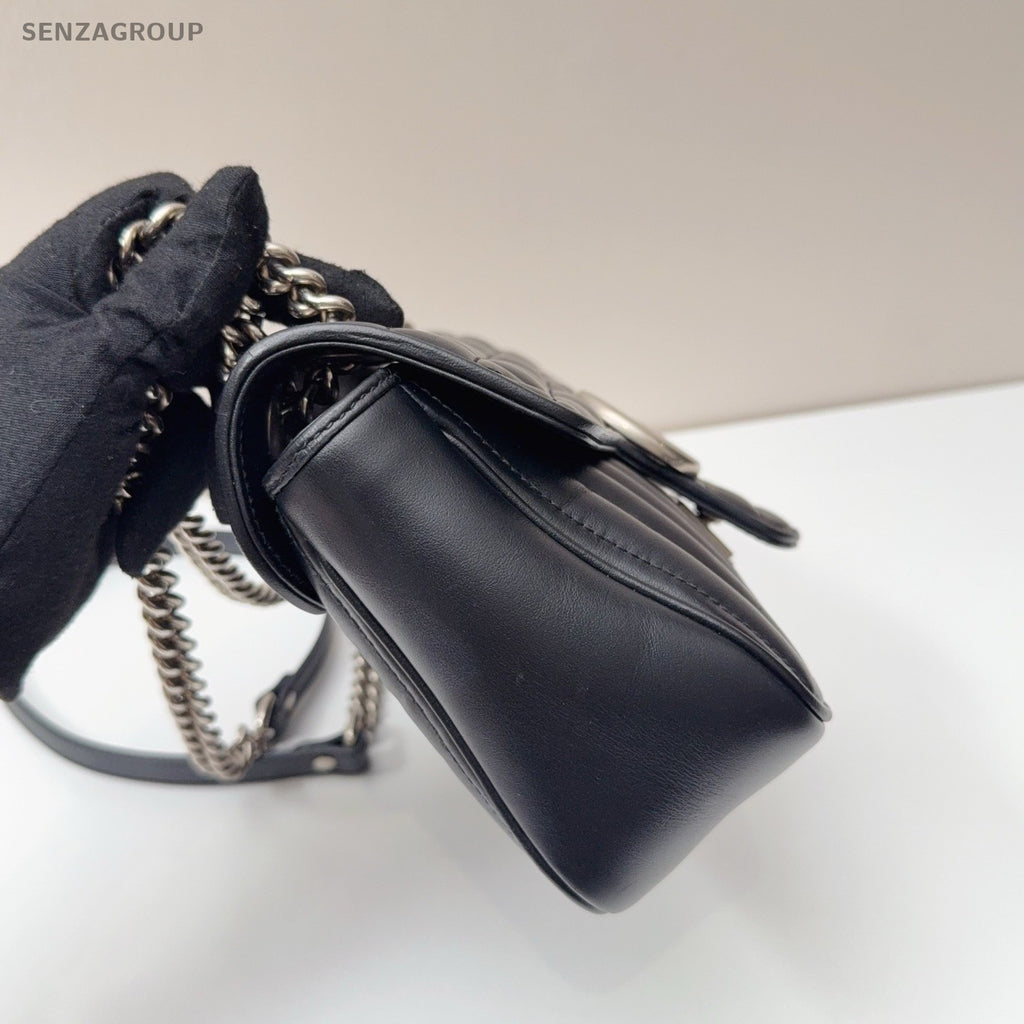 GUCCI GG Marmont 26 Chain Shoulder bag Crossbody Black Silver Women Classic