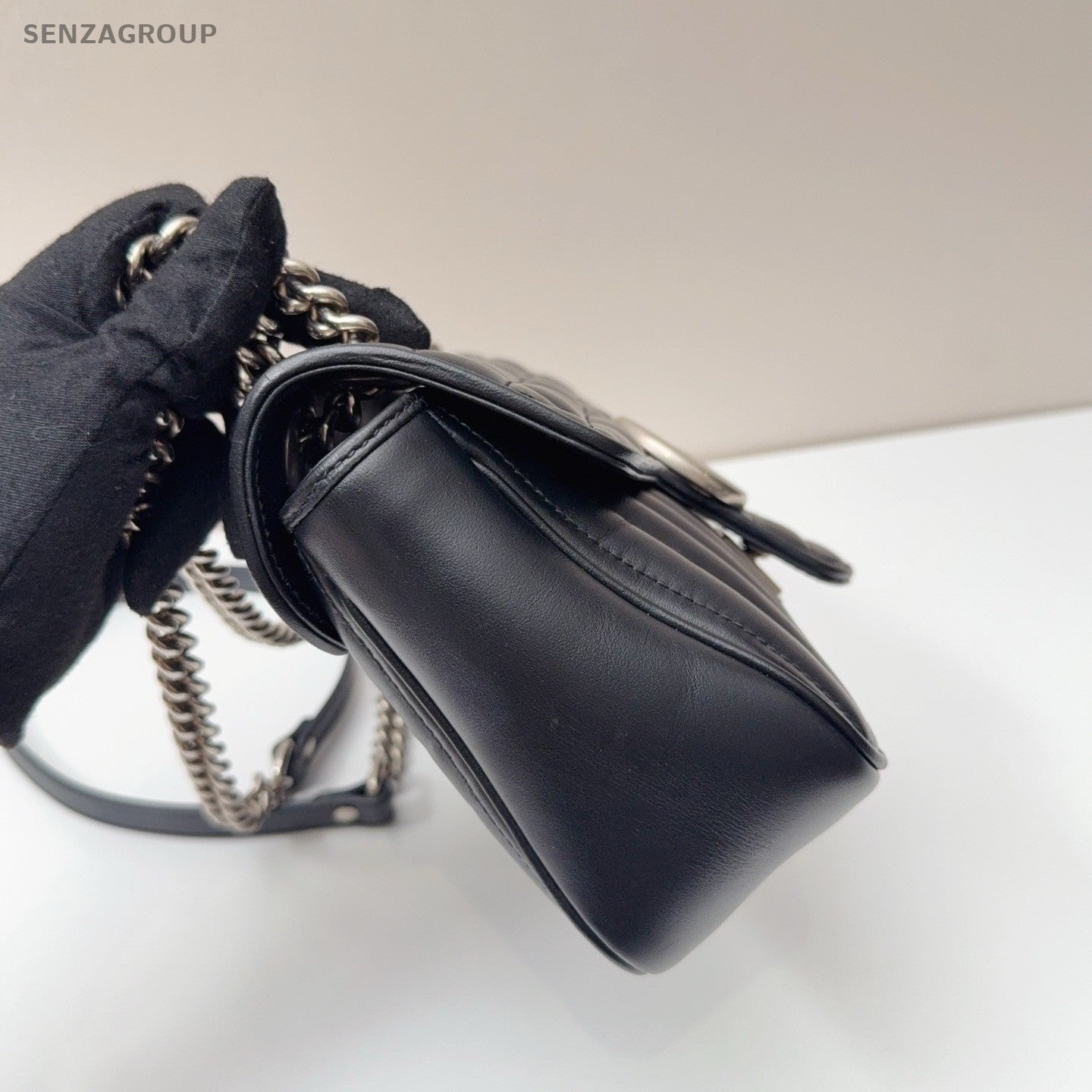 GUCCI GG Marmont 26 Chain Shoulder bag Crossbody Black Silver Women Classic