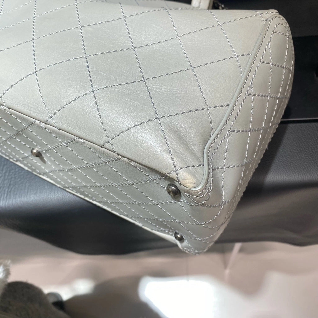 Chanel Diamond Calfskin Tote Chain Top Handle Shoulder Bag White Silver