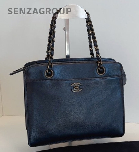 Chanel Kelly Chain Calfskin Handbag Black Gold Women Classic Designer Vintage