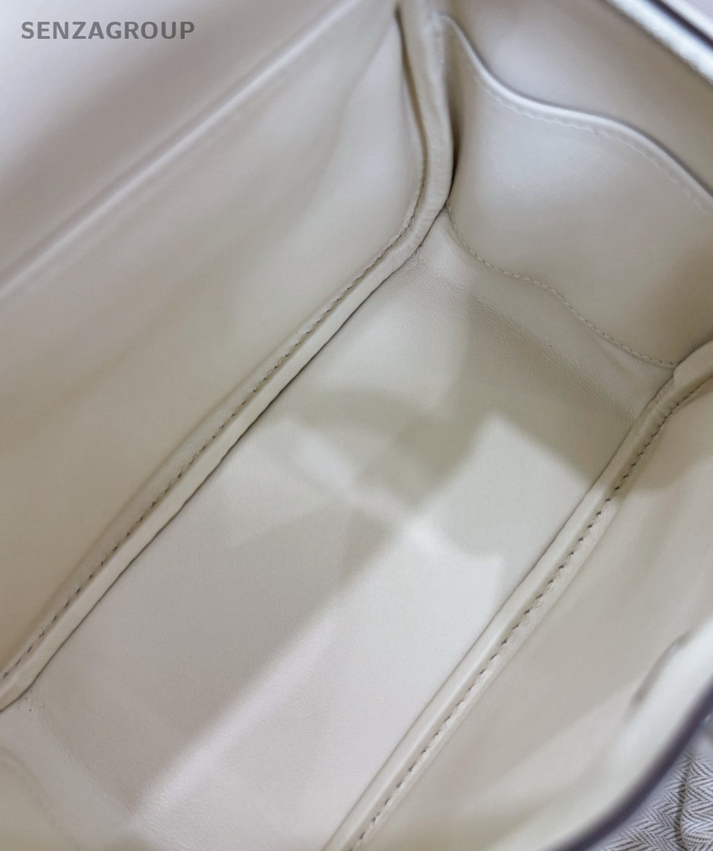 Hermes Nata Lindy Mini Shoulder Bag White Silver Used Women Classic