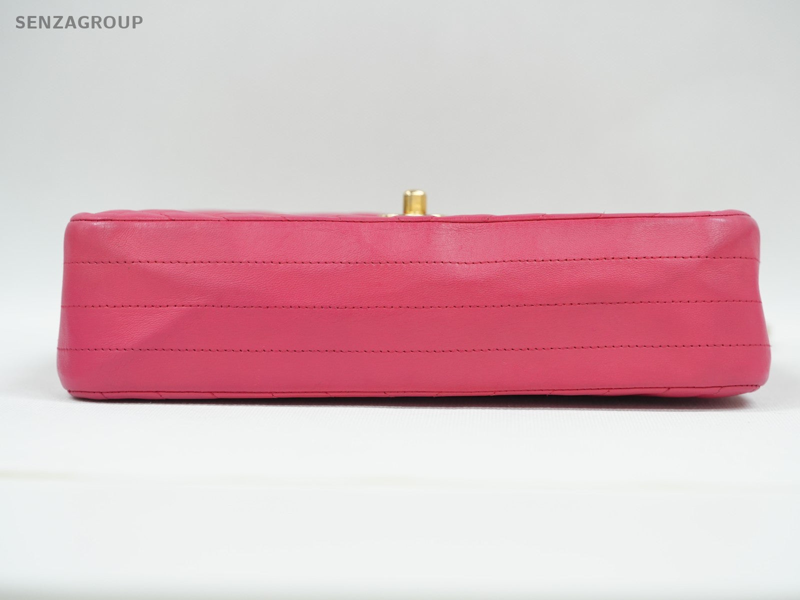 CHANEL Classic Flap MM V-Shape Pattern Chain Shoulder bag Pink Gold Women