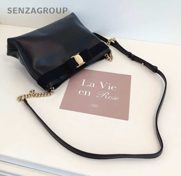 Ferragamo Leather Hobo Bag 2ways Shoulder Crossbody Bag Women Black