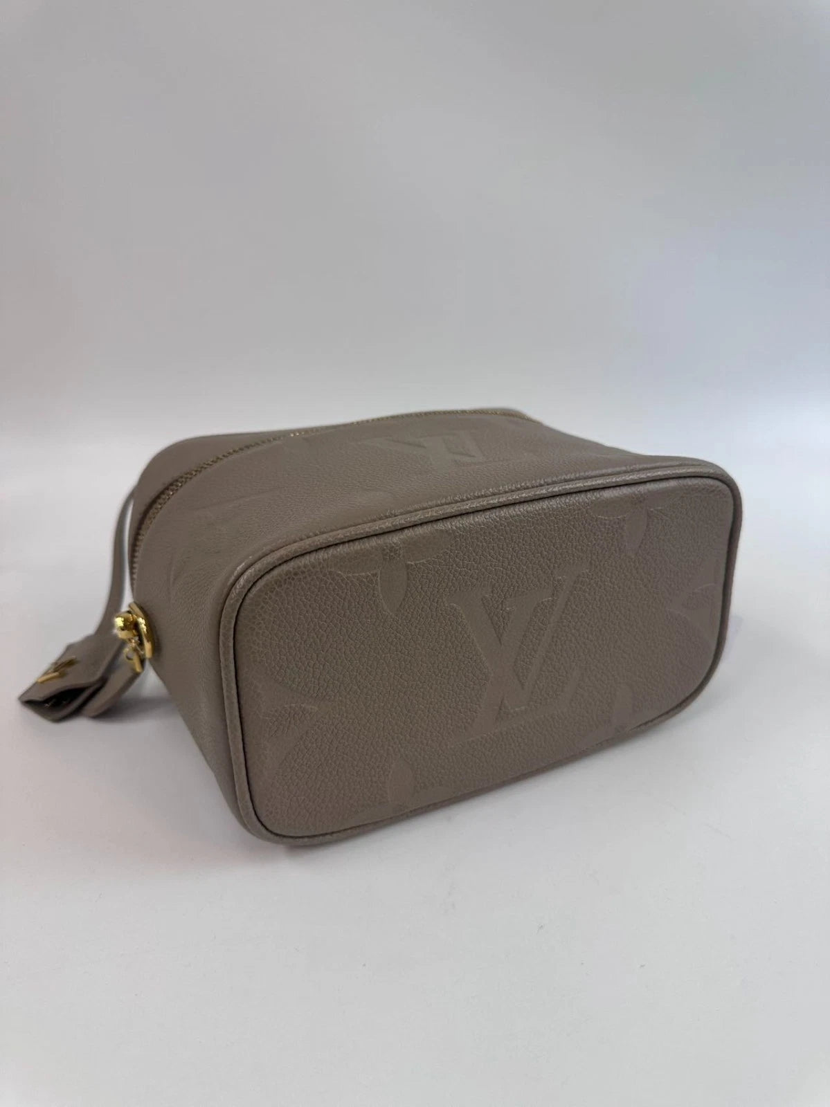 SJ0001 Louis Vuitton Vanity PM (Monogram Empreinte)