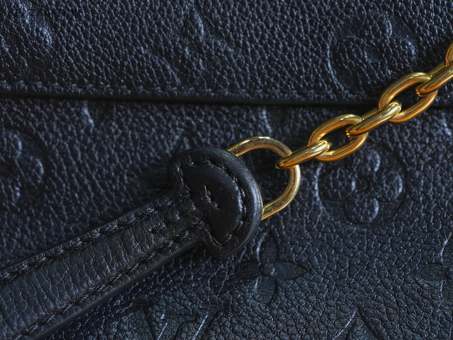 Louis Vuitton Monogram Empreinte Black Vavin MM Shoulder Bag Crossbody