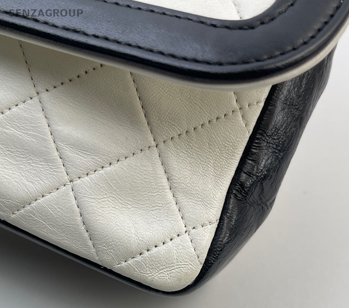 Chanel Classic Flap Vintage Chain Shoulder Bag White Gold Diamond Used Women