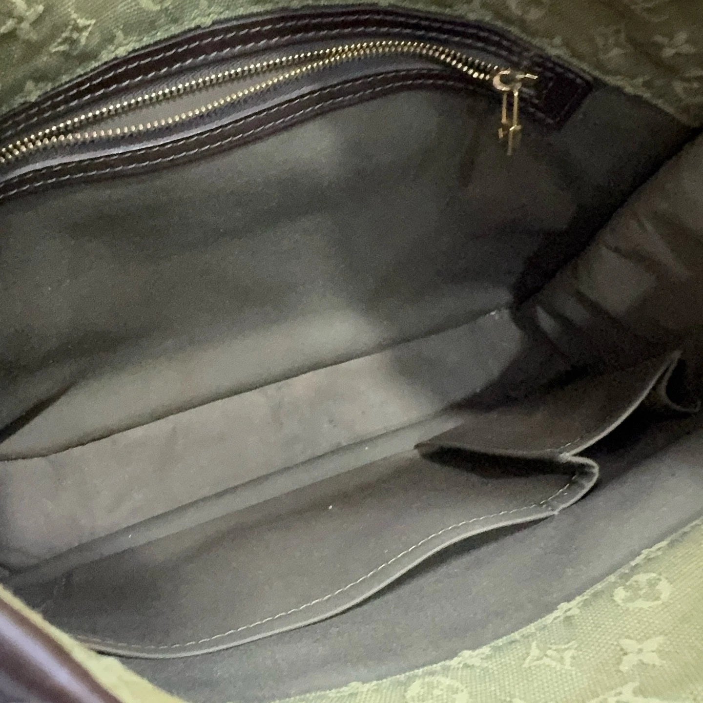 Louis Vuitton Besace Mary Kate Green Shoulder Bag Crossbody