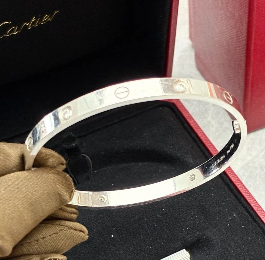 Cartier Love Classic Bracelet 18k White Gold Bangle 4Diamonds Size20
