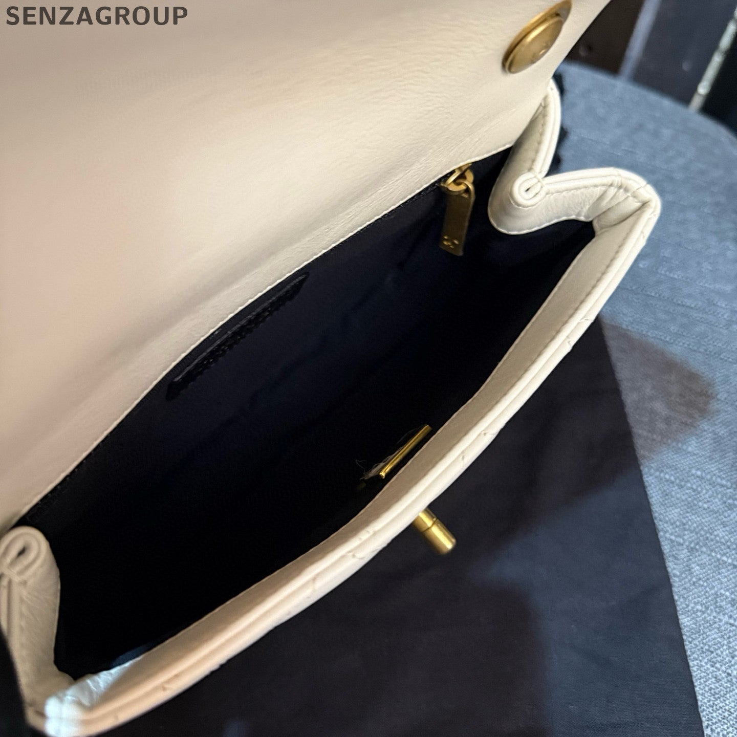 Chanel Vintage Calfskin Pearl Chain Shoulder Bag White Gold Classic Women