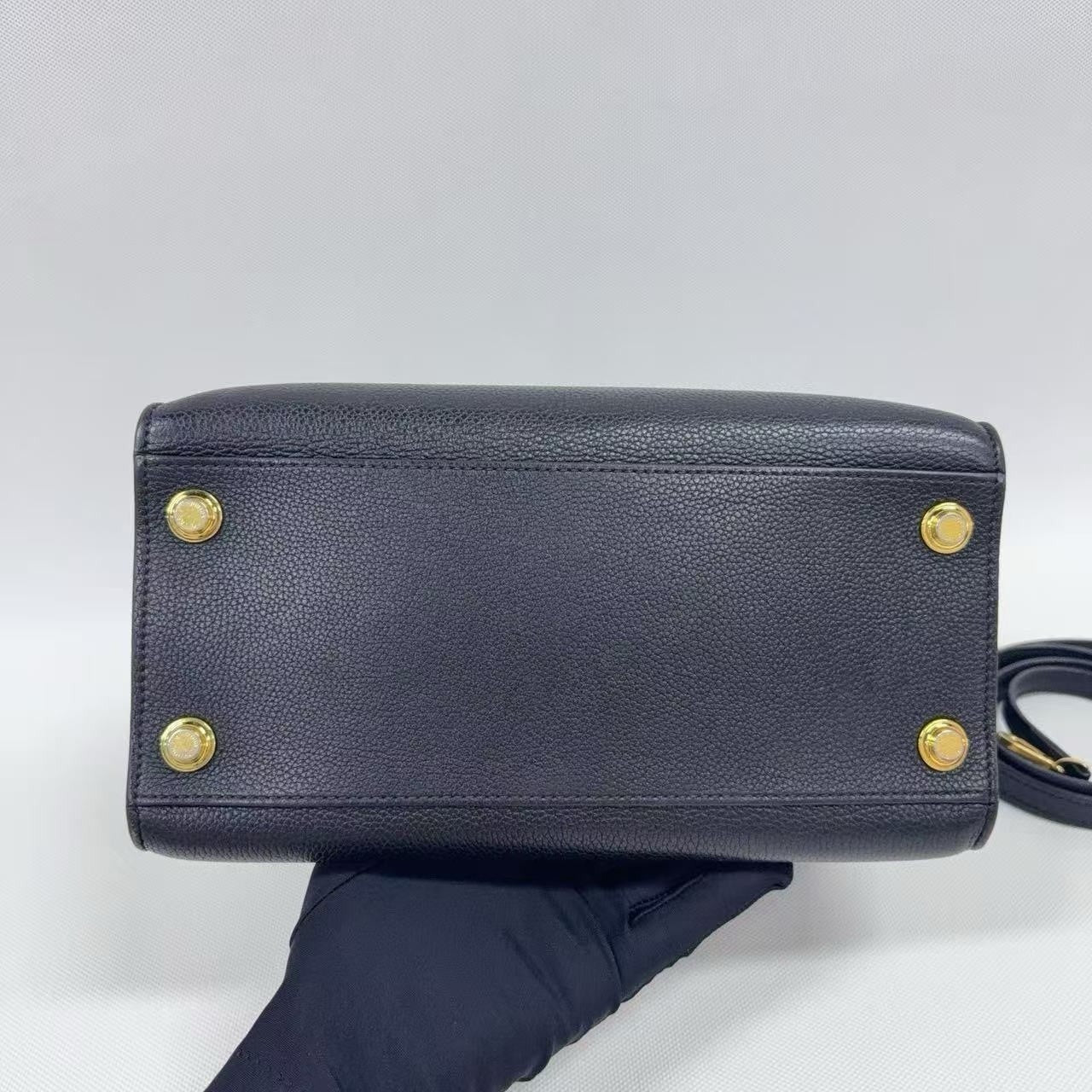 Louis Vuitton City Black Silver Zipper Handbag Women's Classic Fashion