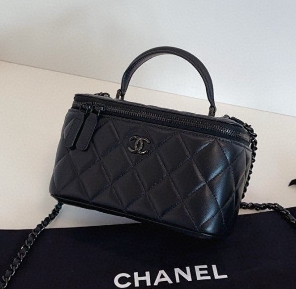 Chanel Vanity Case So Black Chain Top Handle Crossbody Women Classic Diamond