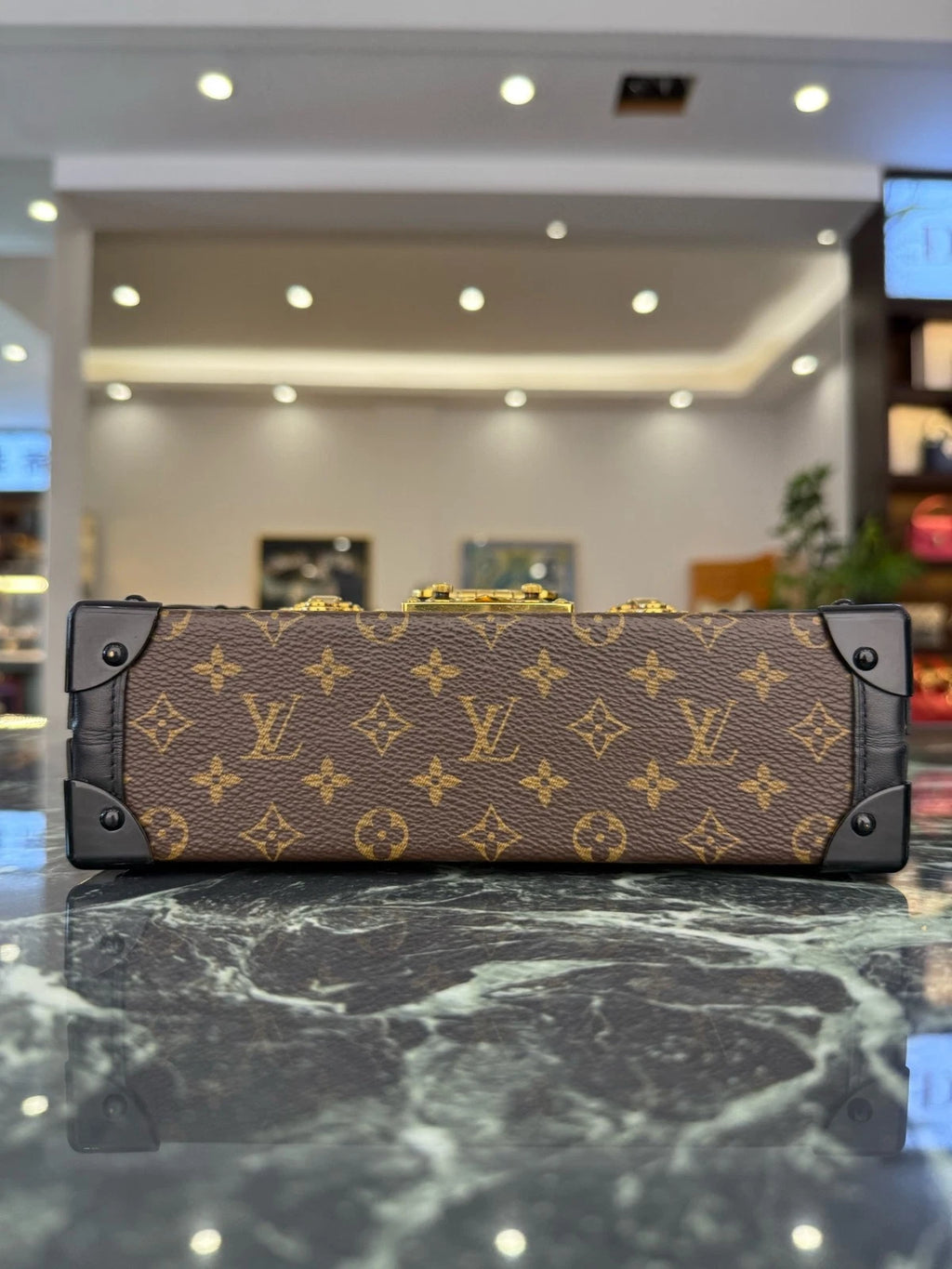 Louis Vuitton Petite Malle Canvas Crossbody Clutch Bag For Women