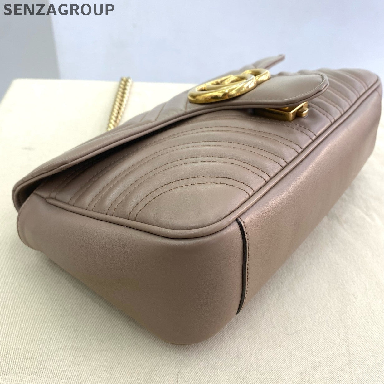 Gucci Marmont 26 Chain Shoulder Crossbody Bag Beige Classic Women's