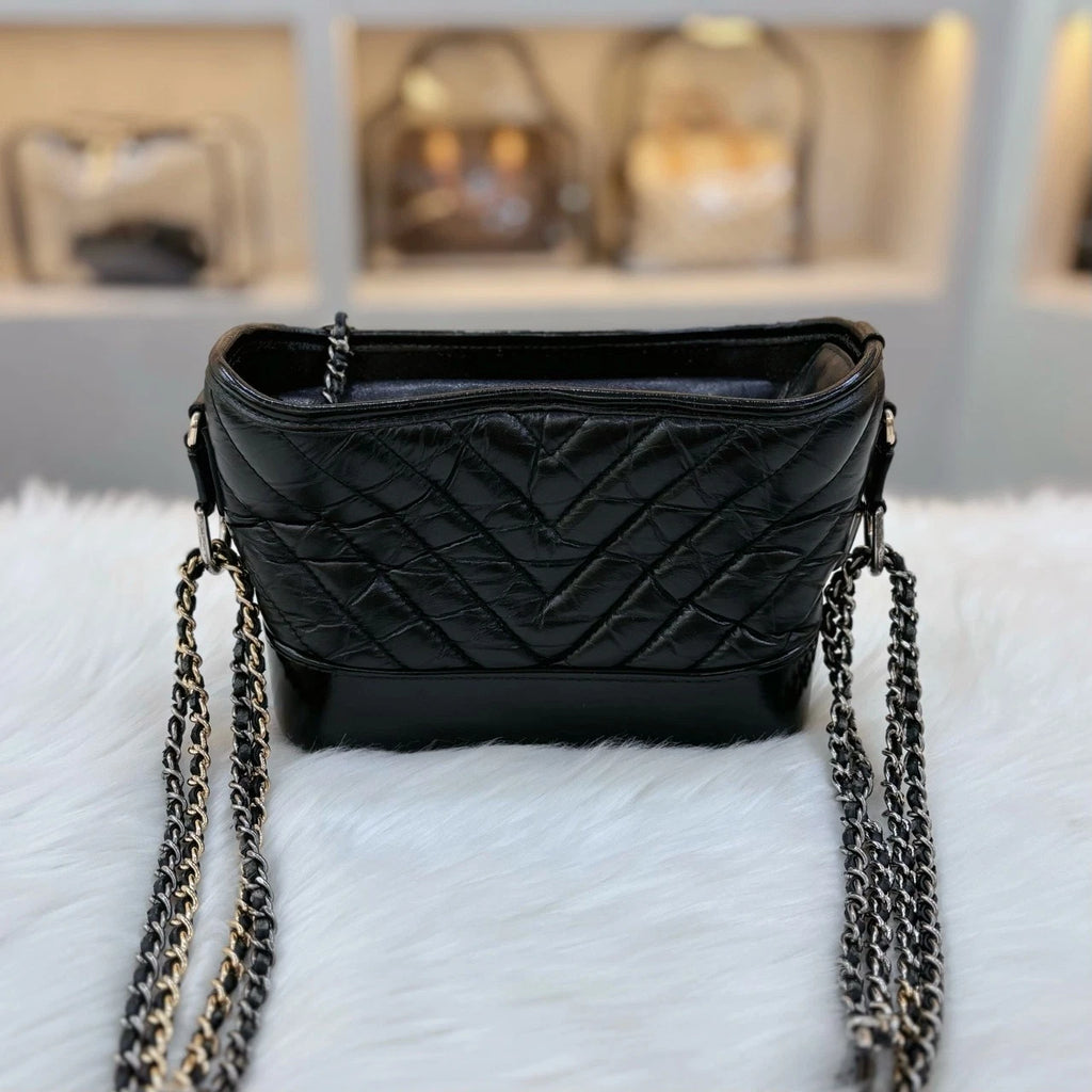 CHANEL Black Gold Small Chain Shoulder Crossbody Bag For Women