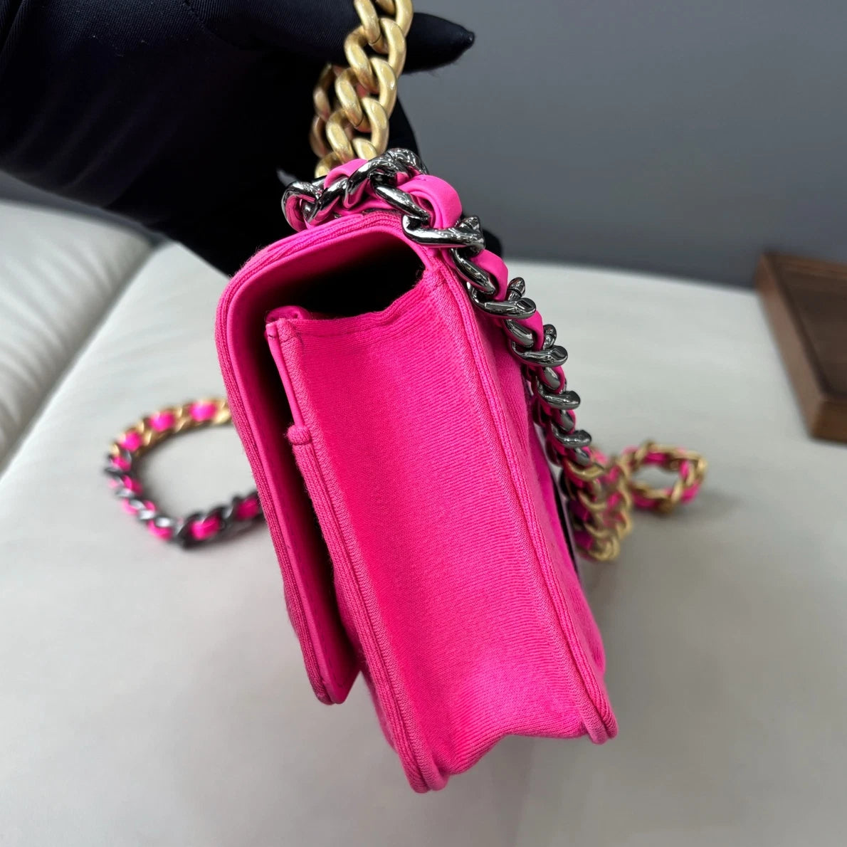 Chanel 19Bag Woc Chain Shoulder Crossbody Bag Pink Gold Hardware Women
