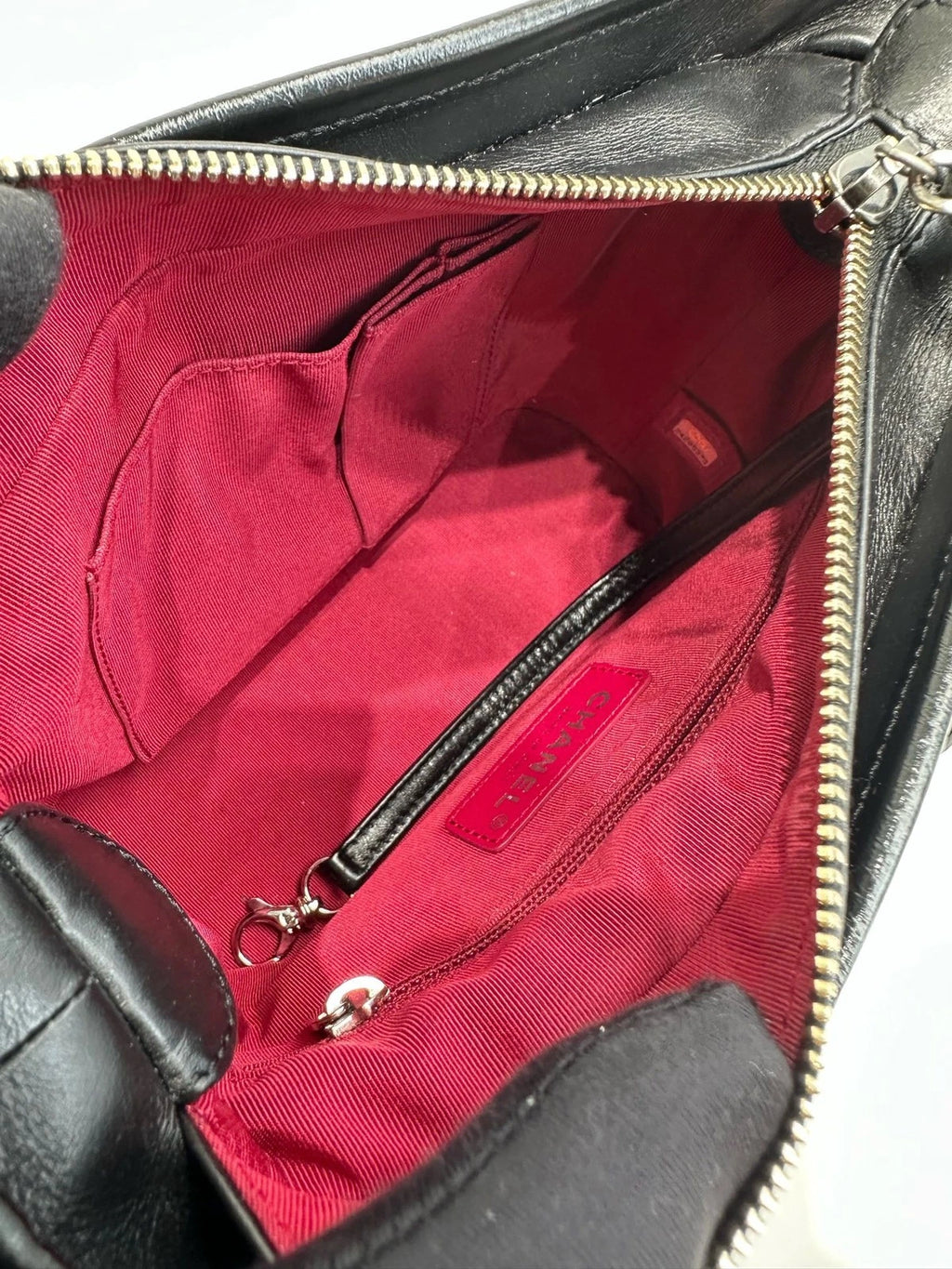 Authentic CHANEL Pre-owned Black Leather Small Shoulder Crossbody Bag For Women