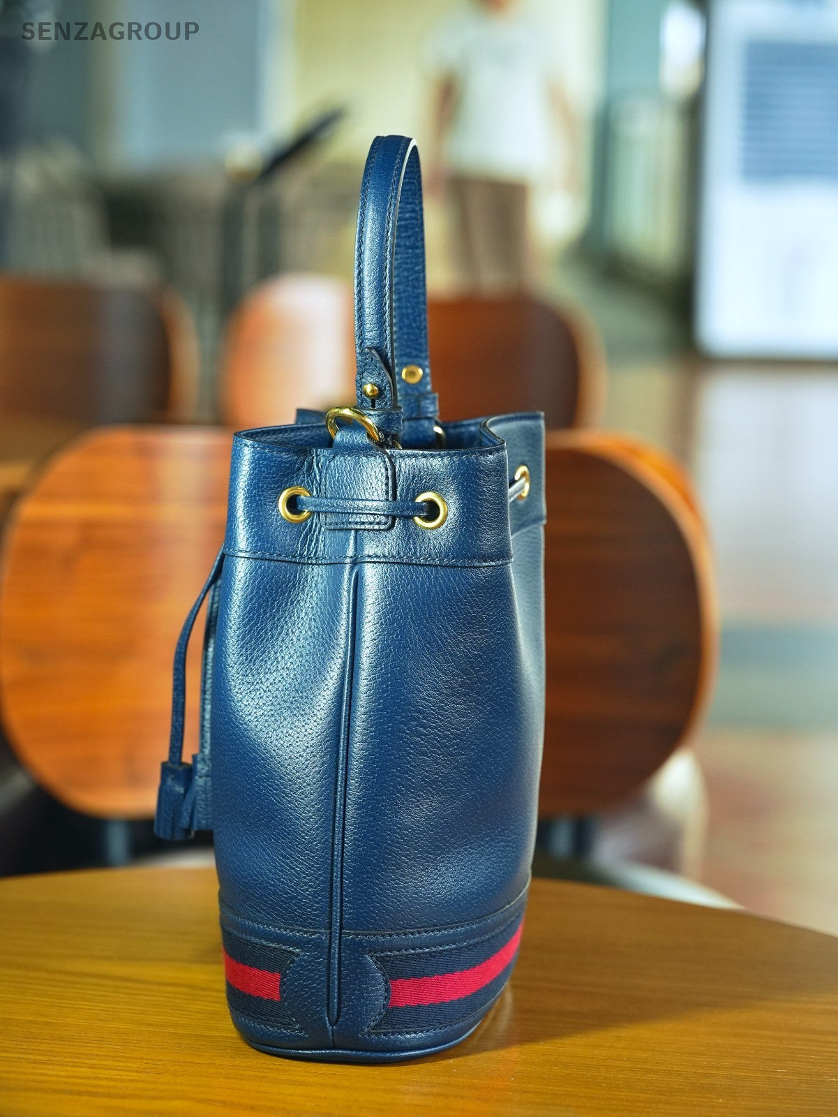 GUCCI Offidia Navy blue Leather Bucket bag Crossbody Handbag