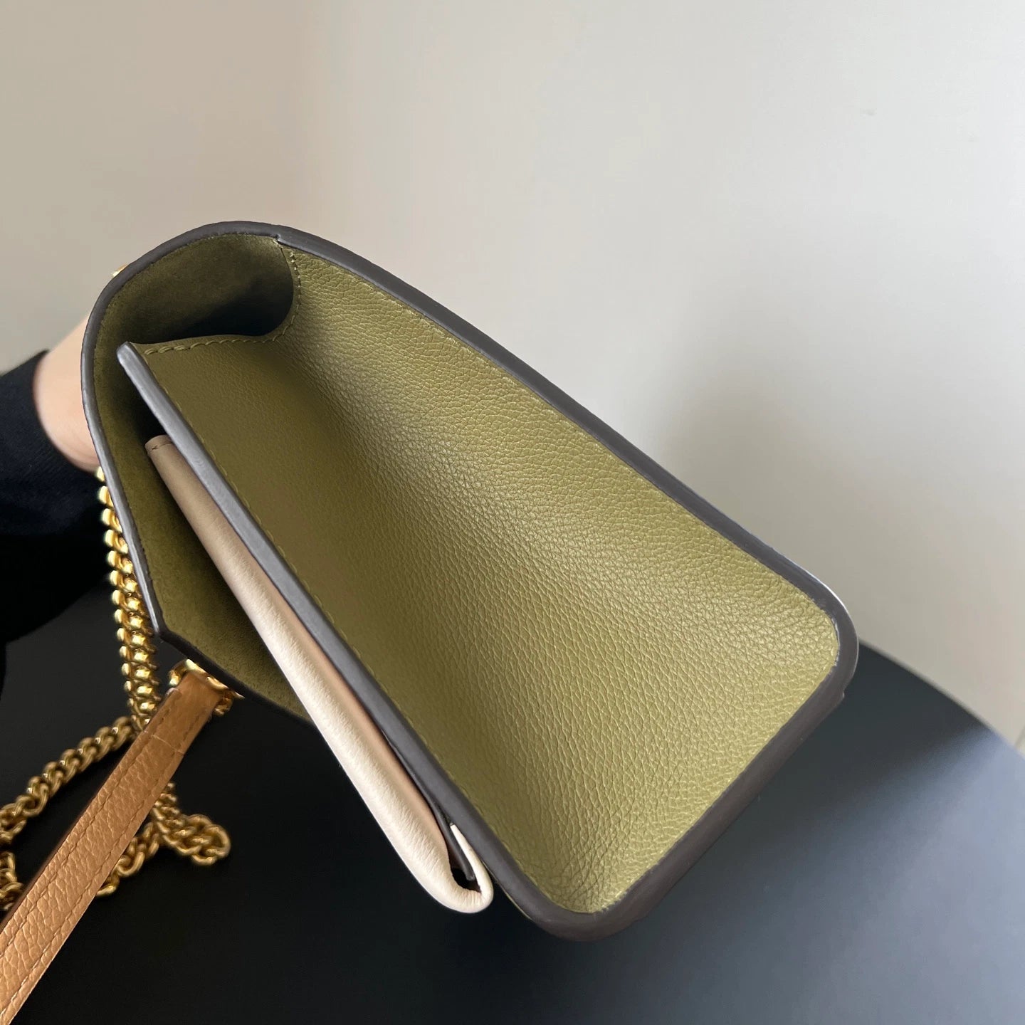 Louis Vuitton Lock Me Chain Shoulder Crossbody Bag Green Gold Hardware Women